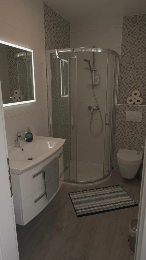 Apartments Bestak Đảo Krk Ngoại thất bức ảnh