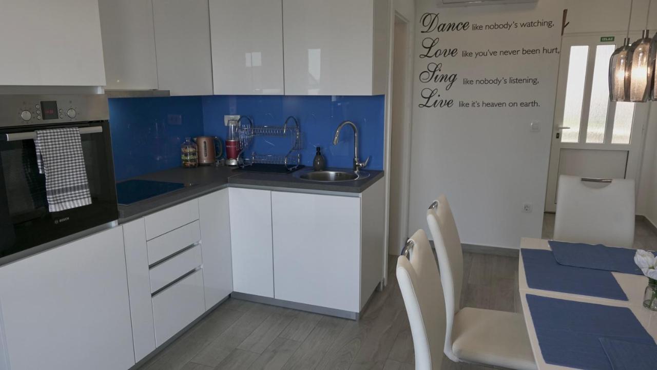 Apartments Bestak Đảo Krk Ngoại thất bức ảnh